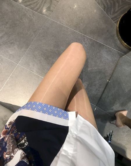女老师免费观看